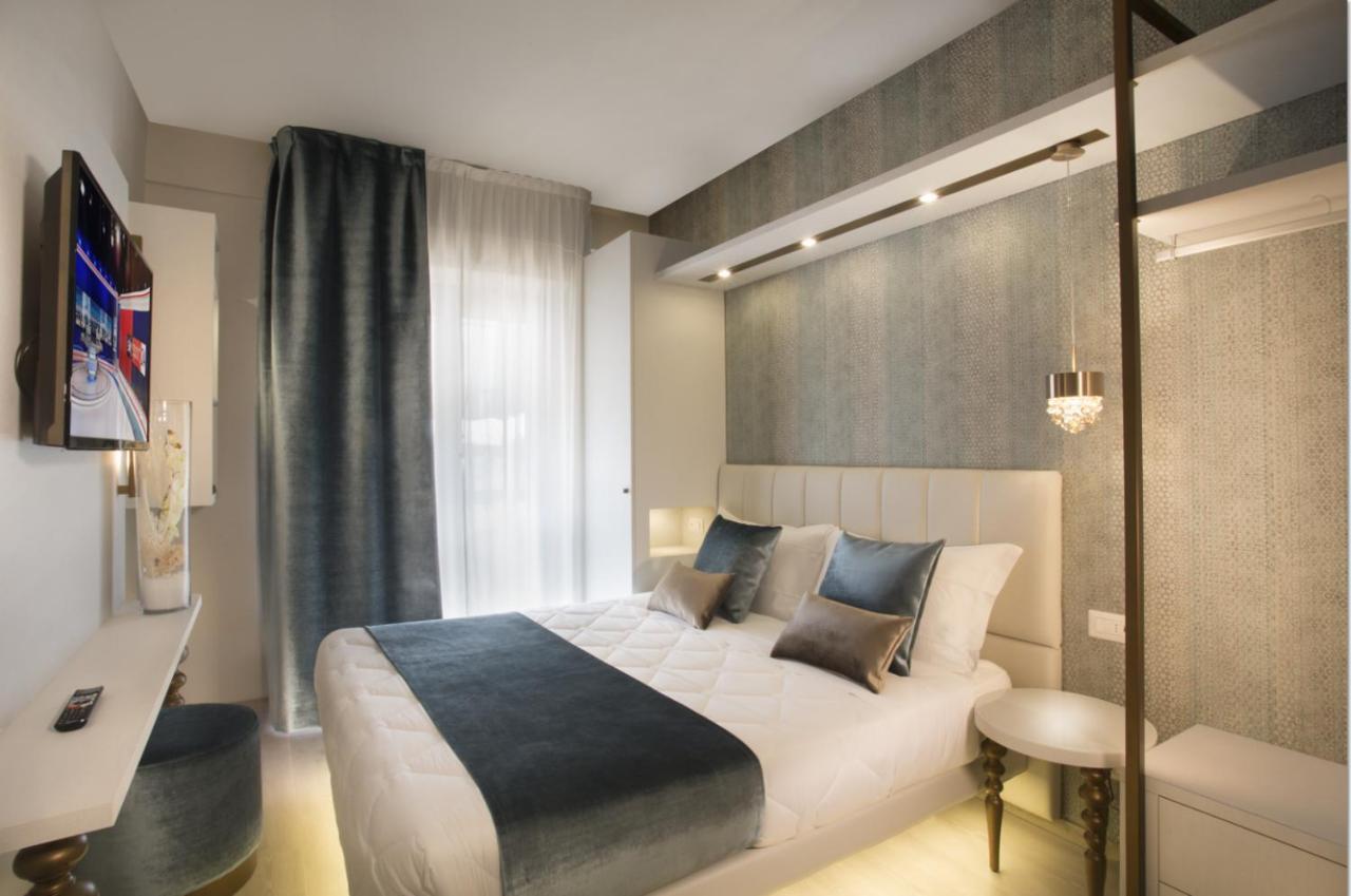 Hotel Ambassador Riccione Esterno foto