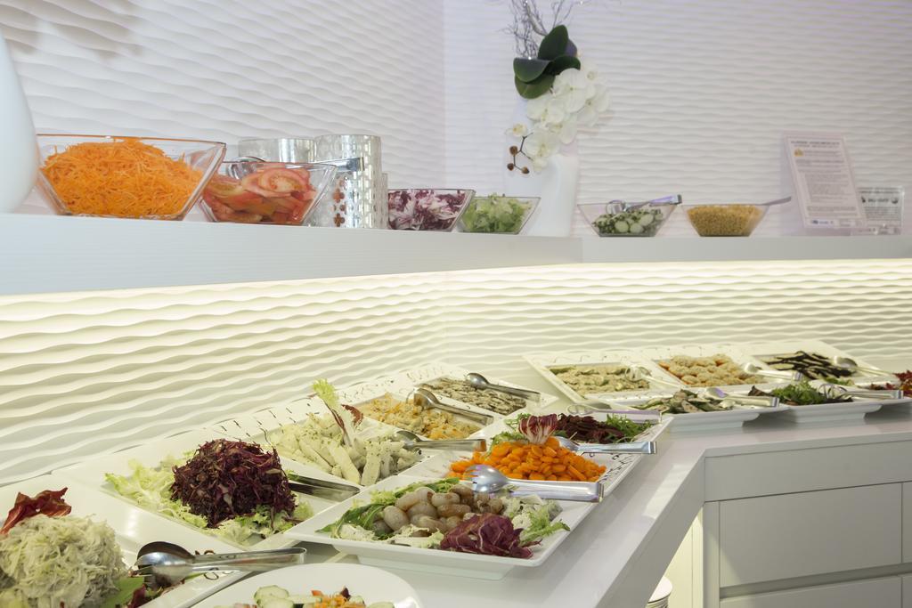Hotel Ambassador Riccione Esterno foto